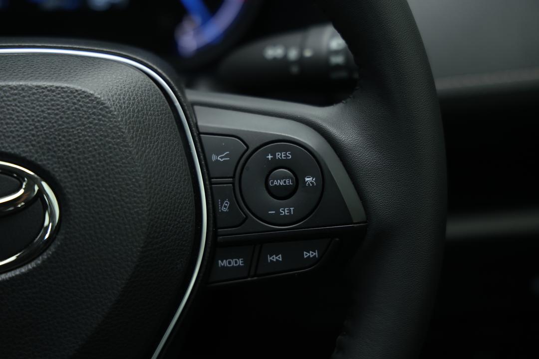 2025 Toyota RAV4 Gx (AWD) Hybrid, Automatic, 8877 km, Cruise Control