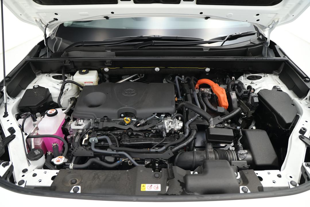 2025 Toyota RAV4 Gx (AWD) Hybrid, Automatic, 8877 km, Open Bonnet (Engine)