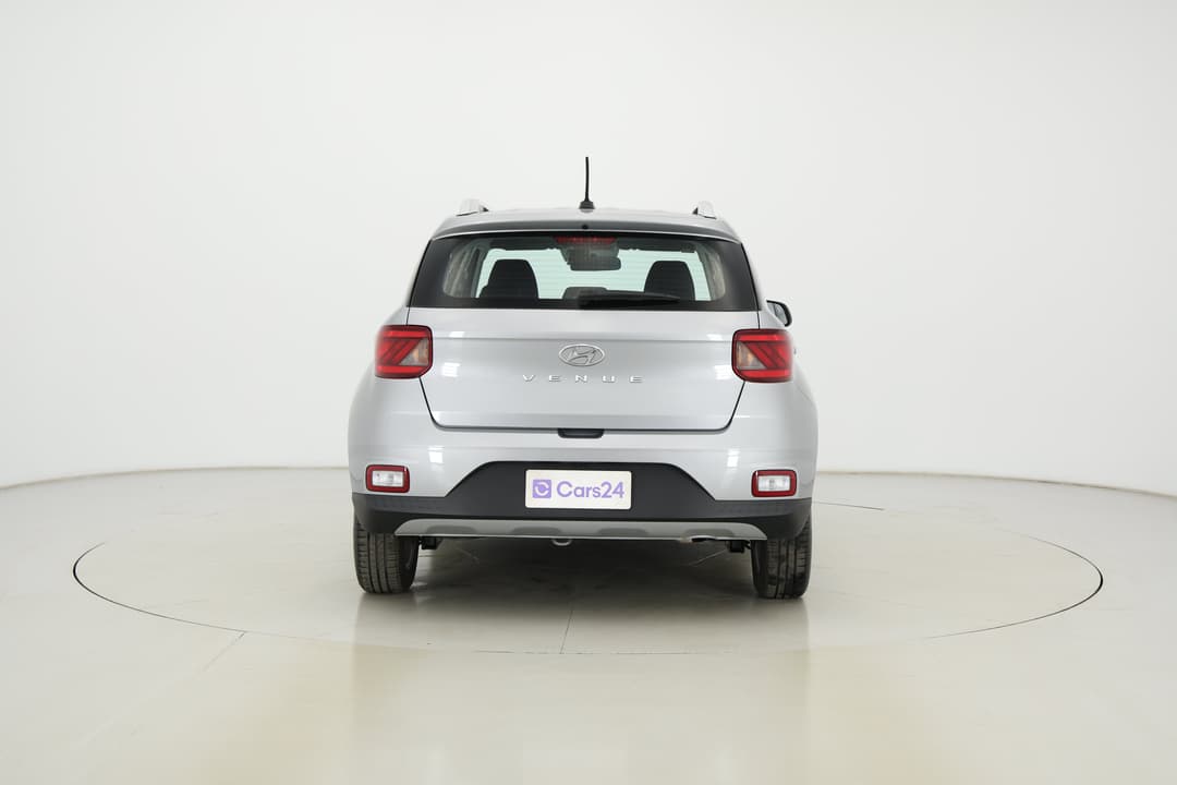 2025 Hyundai Venue -, Automatic, 26529 km, Back/Rear View