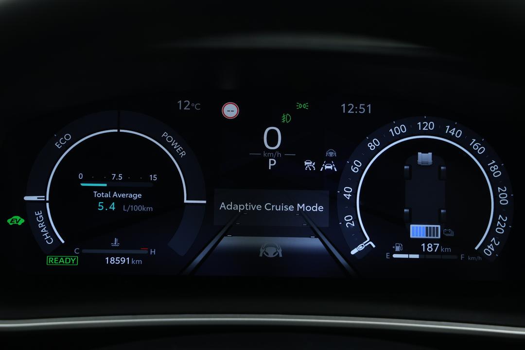 2023 Toyota Corolla Cross Atmos 2WD Hybrid, Automatic, 18591 km, Odometer View