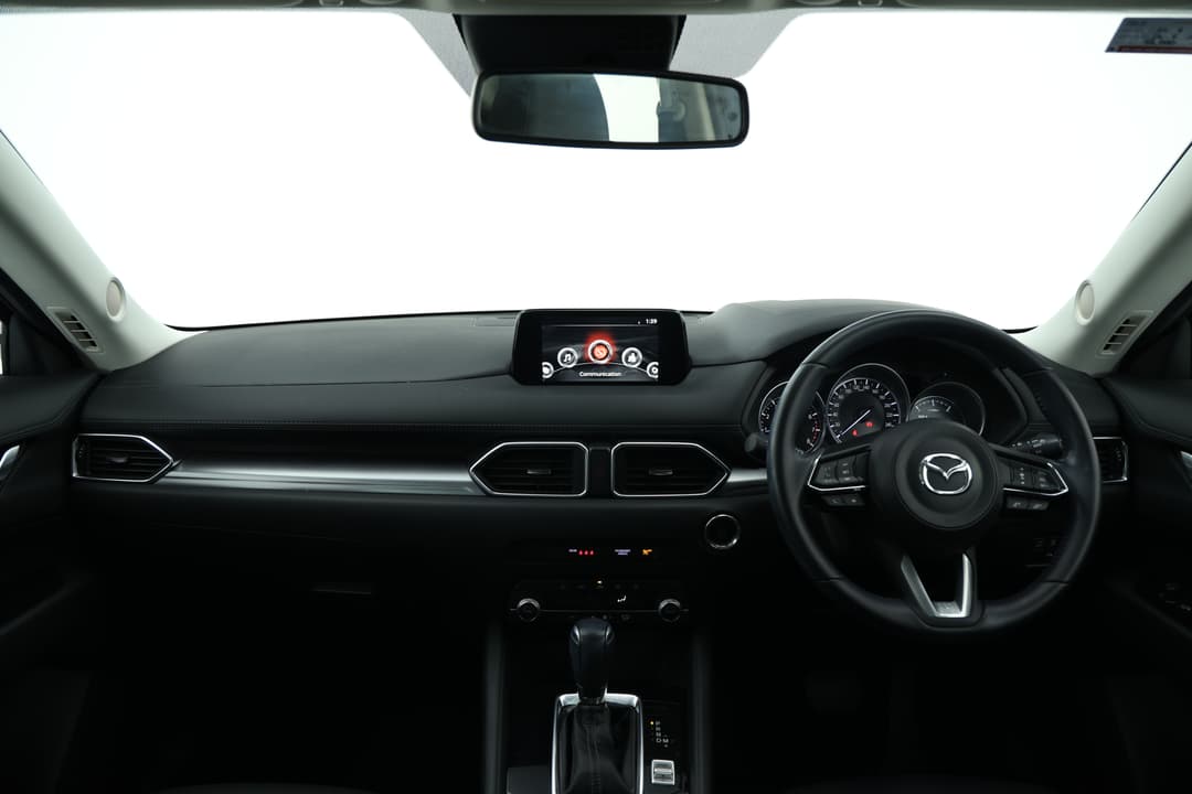 2019 Mazda CX-5 Touring (4x4), Automatic, 37815 km, Dashboard View