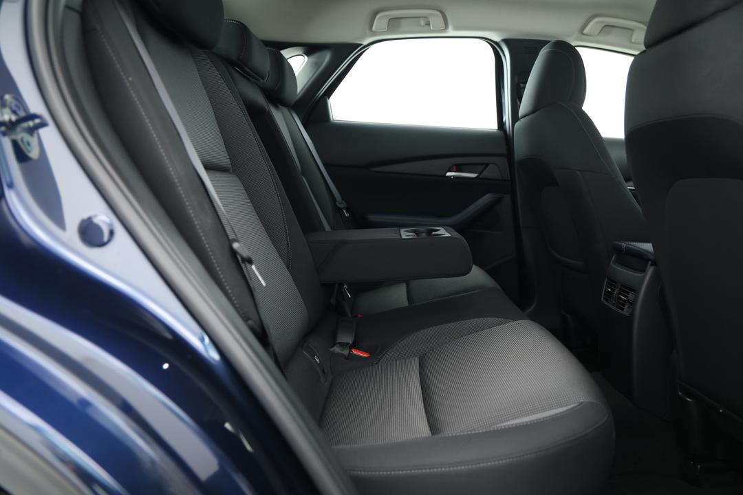 2025 Mazda CX-30 G20 Evolve (FWD), Automatic, 3965 km, Right Side Rear Door Cabin View