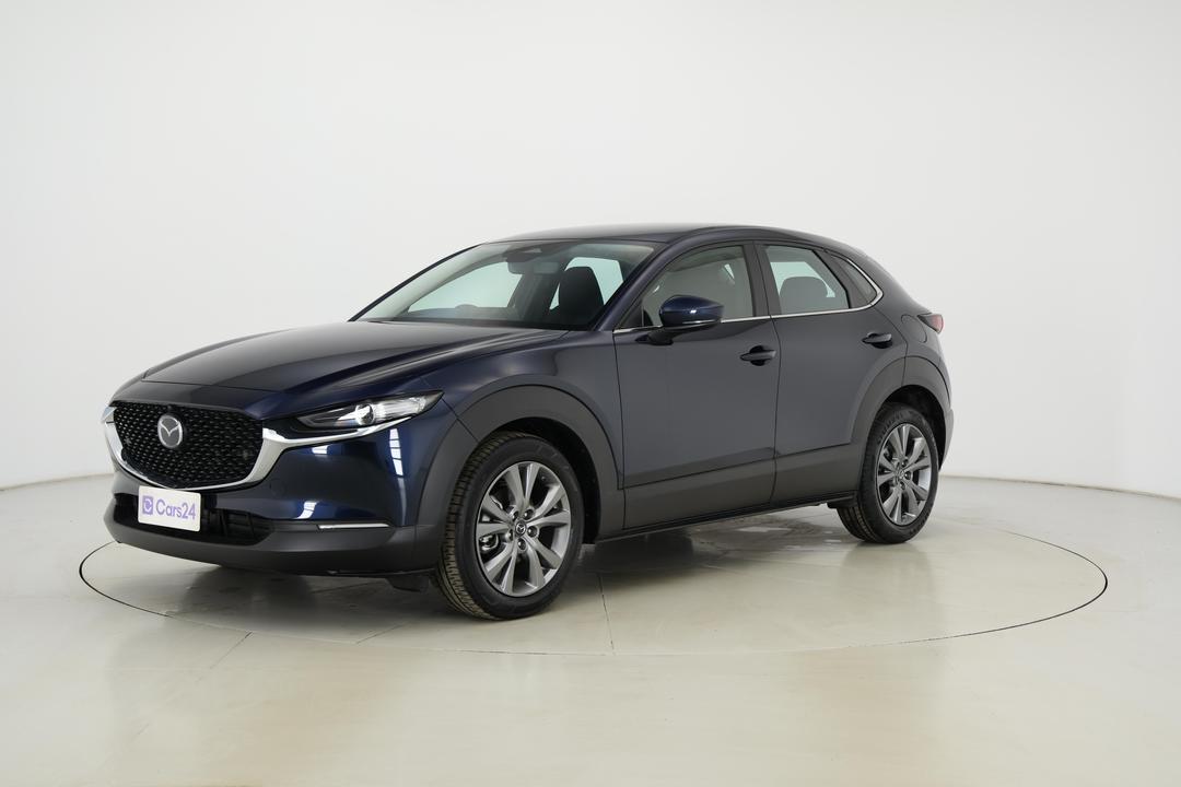 2025 Mazda CX-30 G20 Evolve (FWD), Automatic, 3965 km, Left Front Diagonal (45- Degree) View