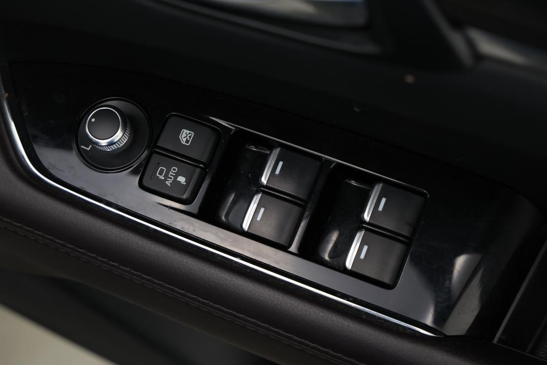 2022 Mazda CX-8 Gt (FWD), Automatic, 78760 km, Drivers Side Door Panel Controls