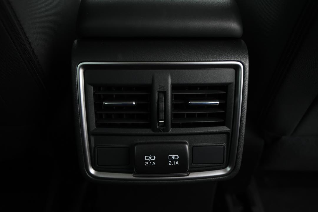 2023 Subaru Forester 2.5i-l (AWD), Automatic, 65739 km, Rear A/C Vent
