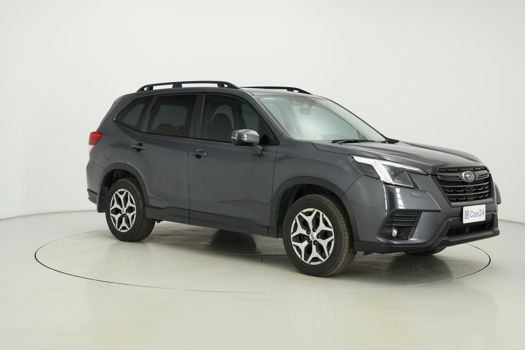 2023 Subaru Forester 2.5i-l (AWD), Automatic, 65739 km, Right Front Diagonal (45- Degree) View