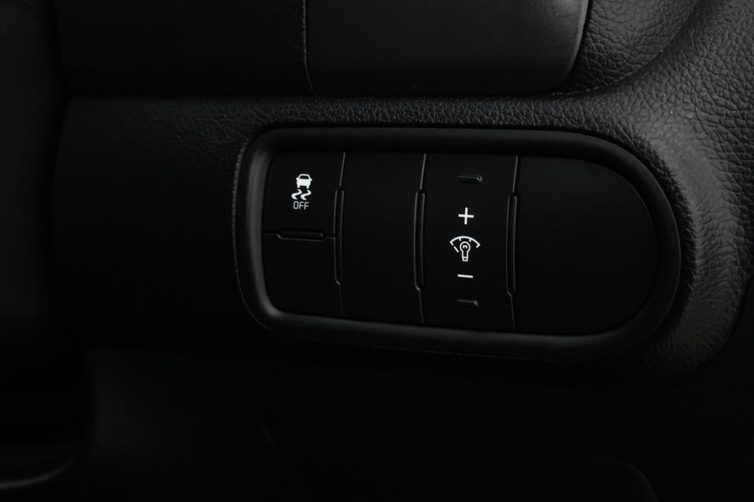 2017 Kia Cerato Sport, Automatic, 121173 km, Utility Switches/Buttons
