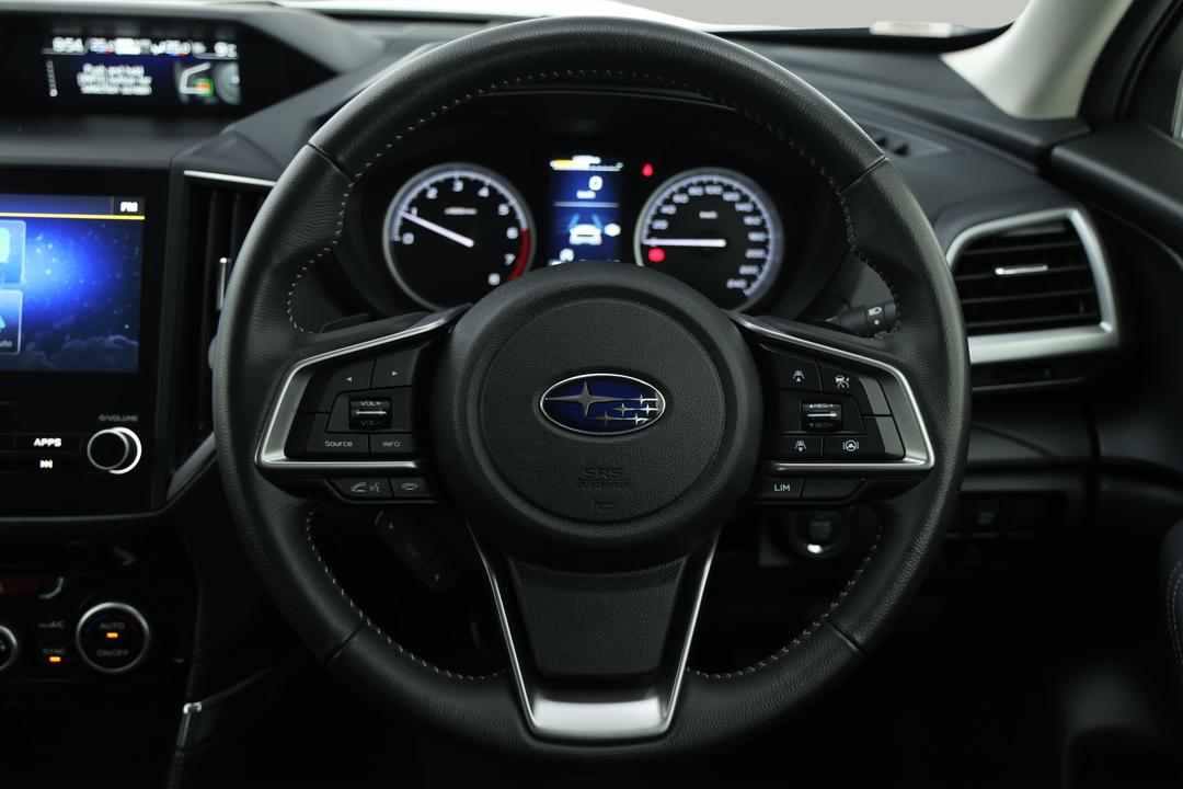 2024 Subaru Forester 2.5i (AWD), Automatic, 49340 km, Steering Wheel Close-up
