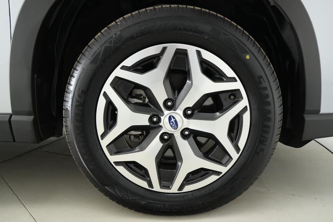 2024 Subaru Forester 2.5i (AWD), Automatic, 49340 km, Right Front Wheel