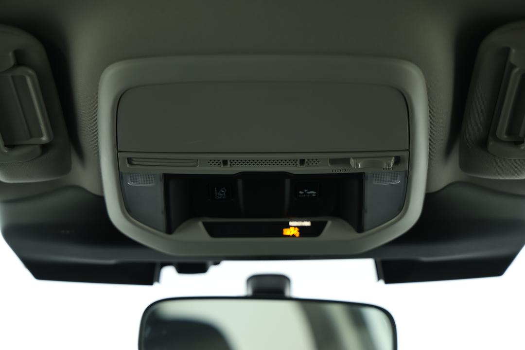 2024 Subaru Forester 2.5i (AWD), Automatic, 49340 km, On-Roof Controls/Sunglass holder