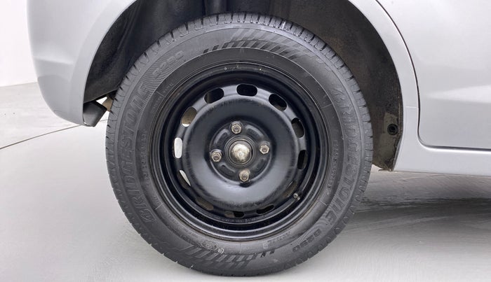 2011 Ford Figo 1.2 ZXI DURATEC, Petrol, Manual, 96,212 km, Right Rear Wheel