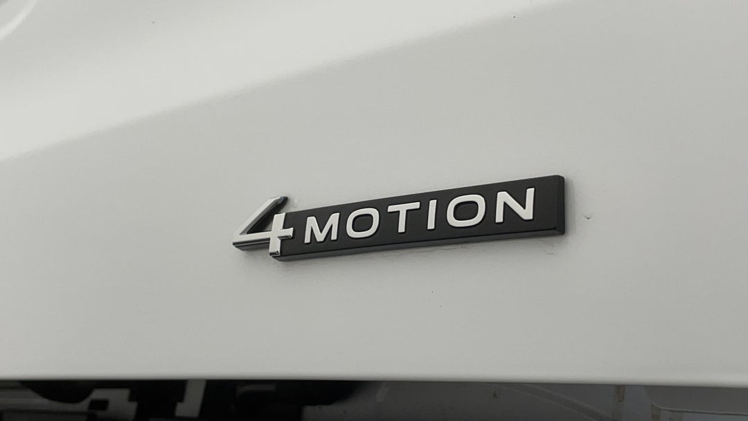 Badge (Boot Right Side)