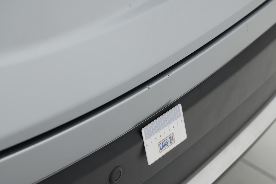 2019 Mazda CX-9 Gt (FWD), Automatic, 51031 km, Bumper Rear Chip