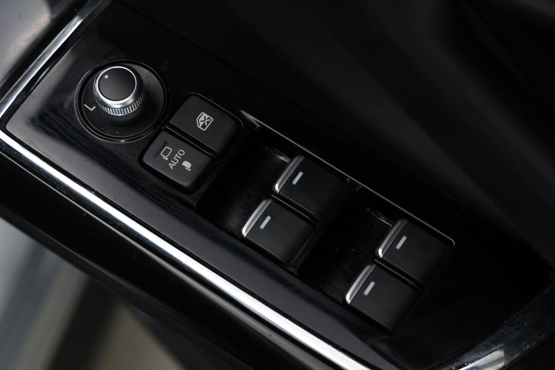 2019 Mazda CX-9 Gt (FWD), Automatic, 51031 km, Drivers Side Door Panel Controls