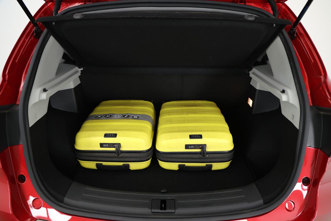 2023 MG ZS Excite, Automatic, 14308 km, Boot Inside View with Luggage