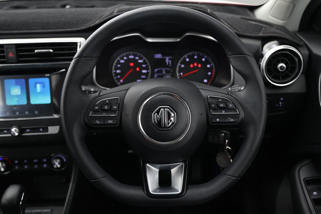 2023 MG ZS Excite, Automatic, 14308 km, Steering Wheel Close-up