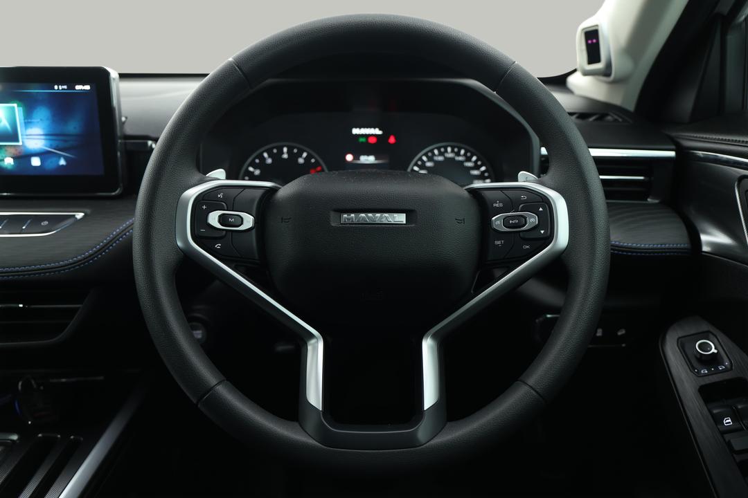 2024 GWM Haval Jolion Premium, Automatic, 7603 km, Steering Wheel Close-up
