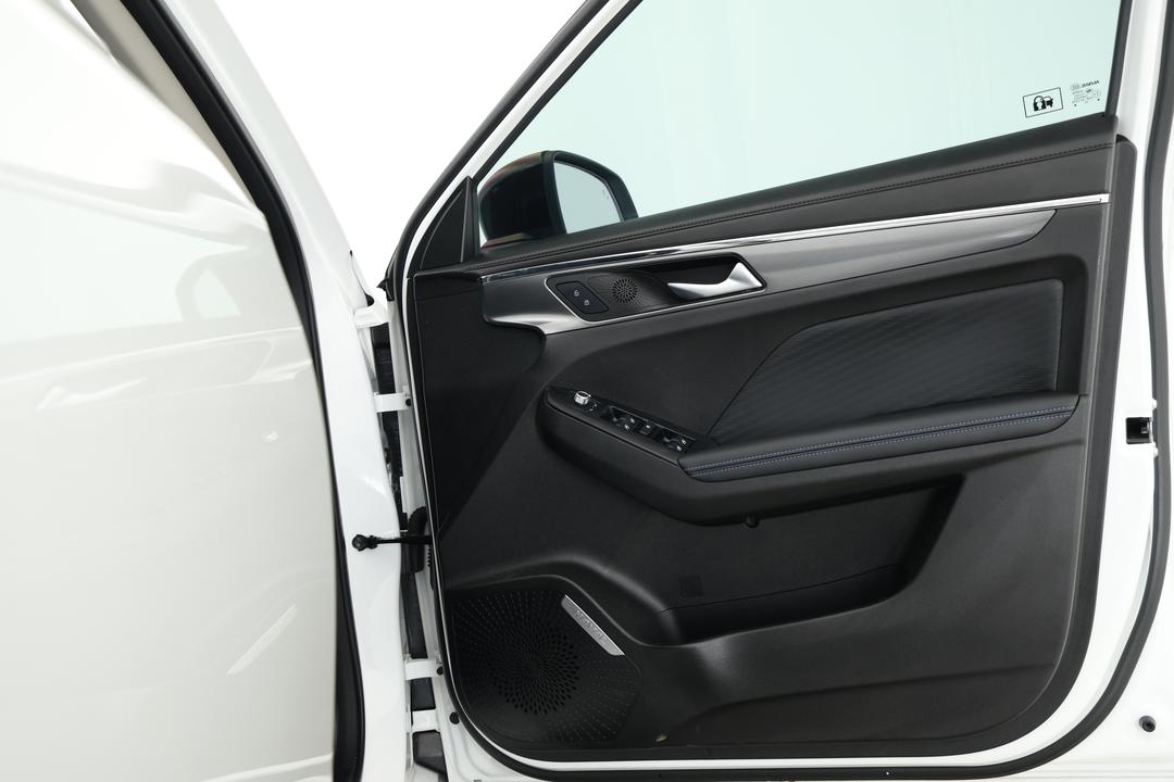 2024 GWM Haval Jolion Premium, Automatic, 7603 km, Speaker View