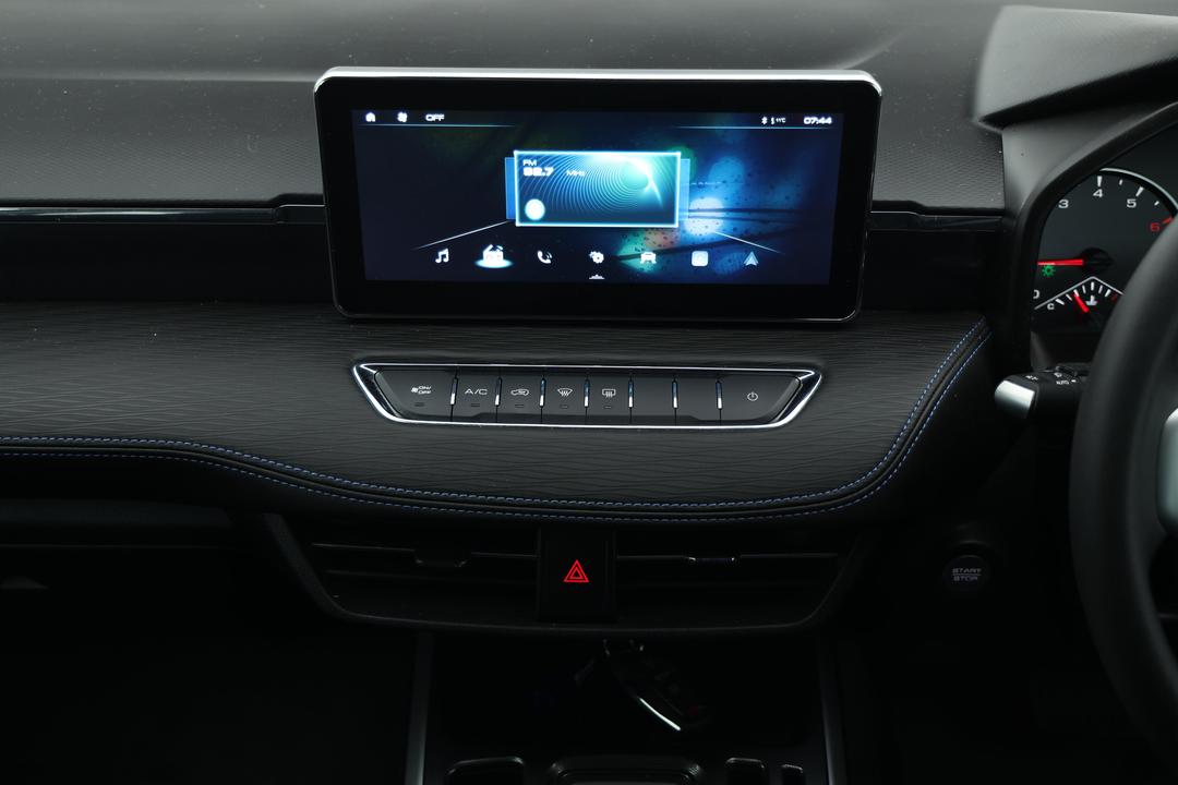 2024 GWM Haval Jolion Premium, Automatic, 7603 km, Center Console