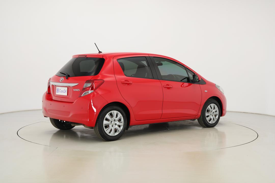 2016 Toyota Yaris Sx, Automatic, 70267 km, Right Back Diagonal (45- Degree) View