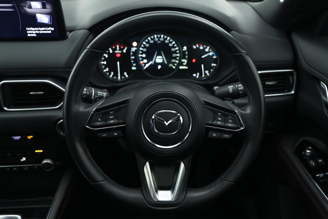 2022 Mazda CX-5 Akera (AWD), Automatic, 43441 km, Steering Wheel Close-up