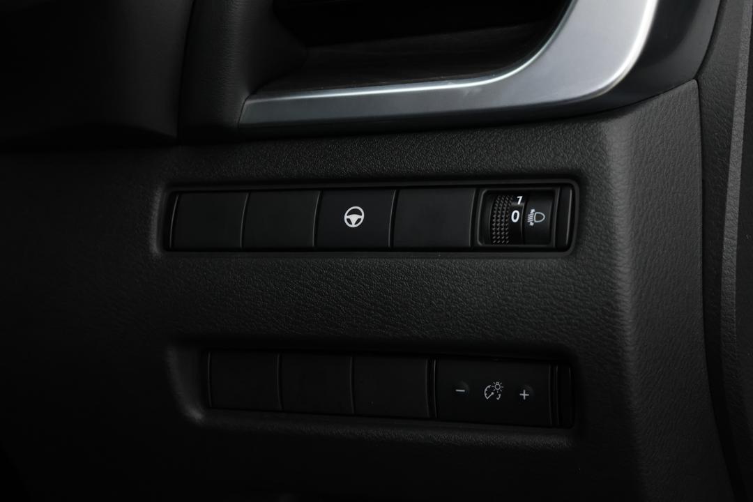 2023 Nissan X-trail St-l (4WD) 7 Seat, Automatic, 34671 km, Utility Switches/Buttons