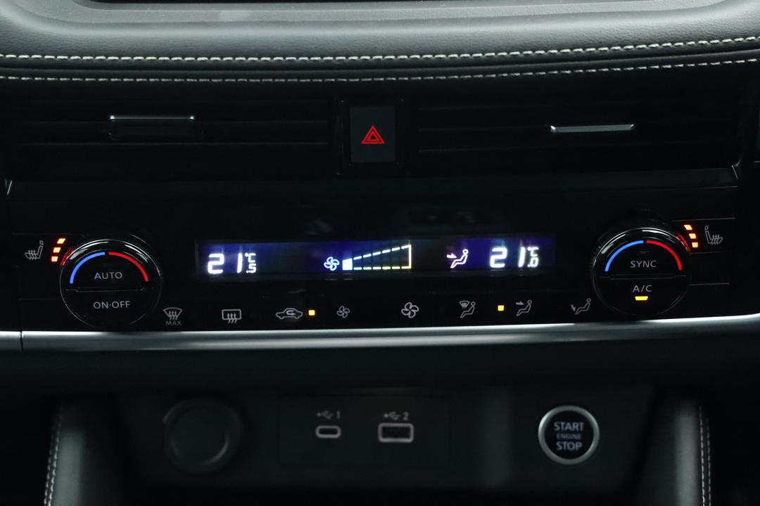 2023 Nissan X-trail St-l (4WD) 7 Seat, Automatic, 34671 km, Ventilated Seats