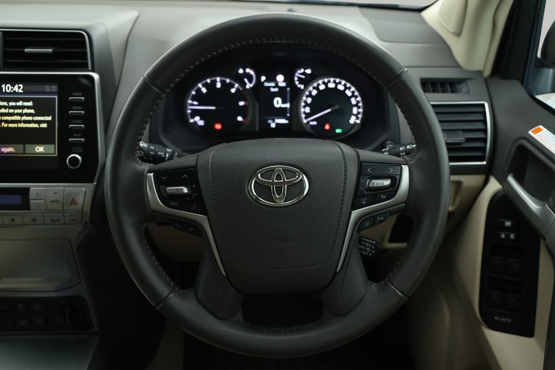 2022 Toyota Landcruiser Prado Vx, Automatic, 74086 km, Steering Wheel Close-up