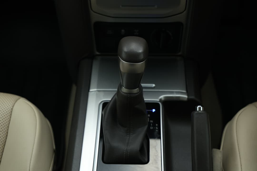 2022 Toyota Landcruiser Prado Vx, Automatic, 74086 km, Gear Lever 
