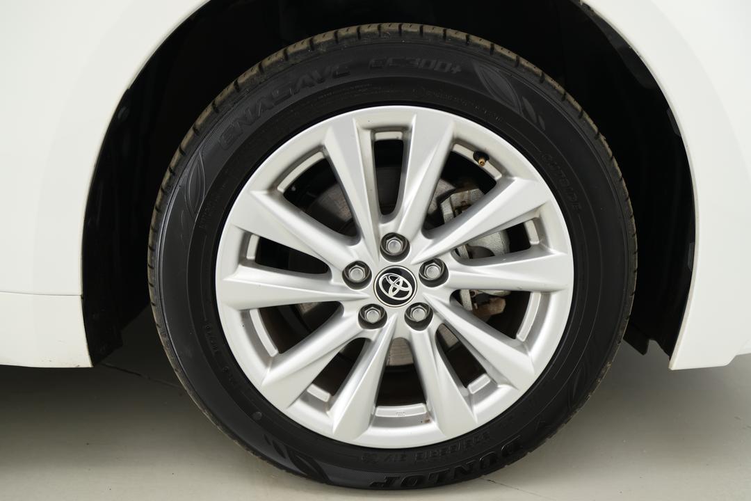 2024 Toyota Corolla Ascent Sport Hybrid, Automatic, 49326 km, Right Front Wheel