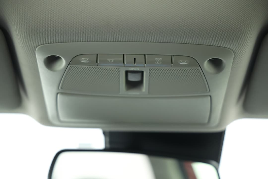 2019 Nissan X-trail Ti (4WD), Automatic, 69952 km, On-Roof Controls/Sunglass holder