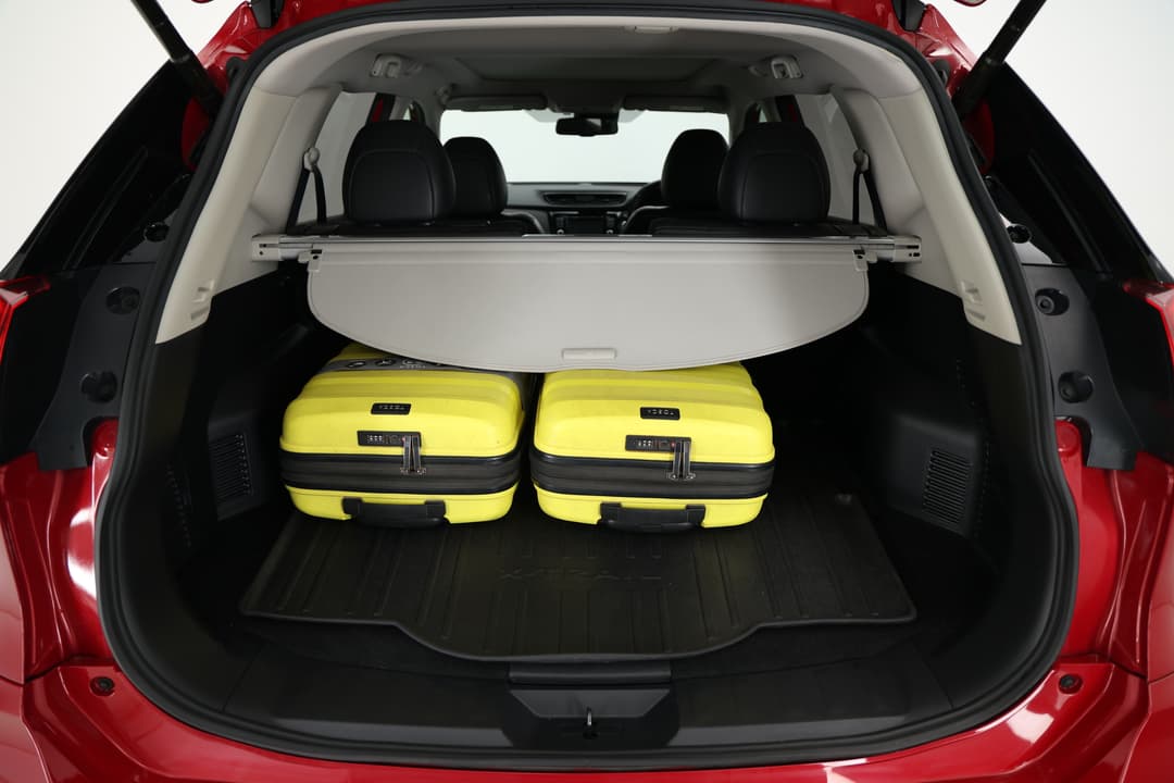 2019 Nissan X-trail Ti (4WD), Automatic, 69952 km, Boot Inside View with Luggage