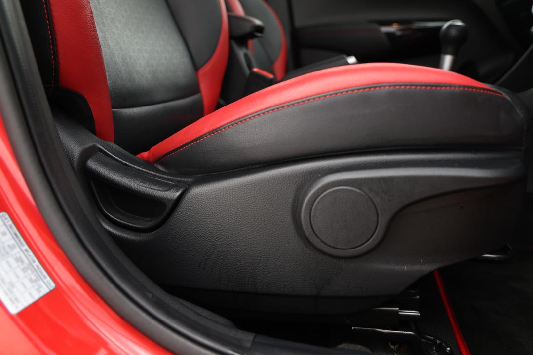 2022 Kia Picanto Gt-line (pe), Automatic, 22280 km, Drivers Side Adjustment Panel