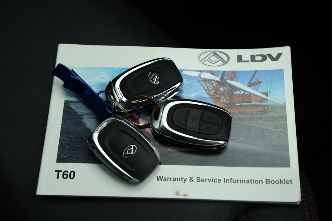 2021 LDV T60 Luxe (4x4), Automatic, 67772 km, Key Close-up