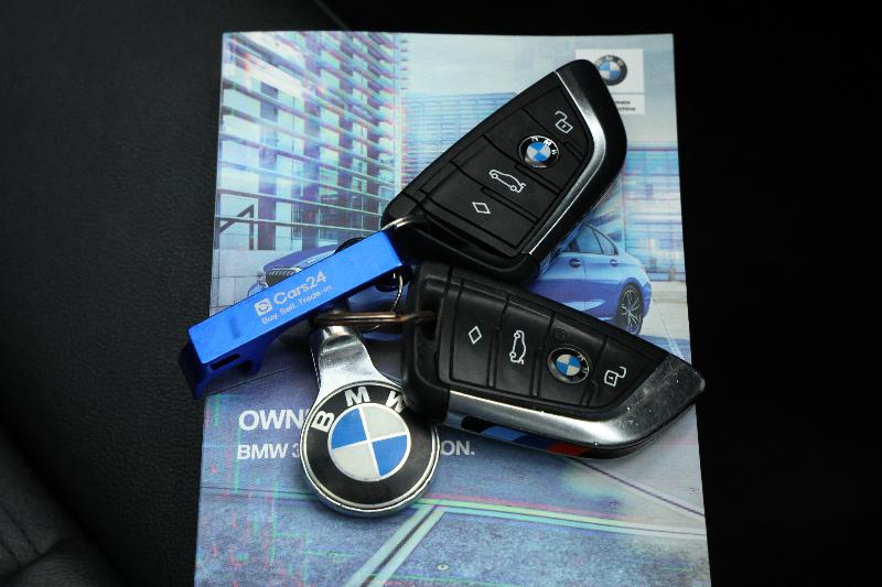 2022 BMW 3 30i M Sport, Automatic, 68408 km, Key Close-up