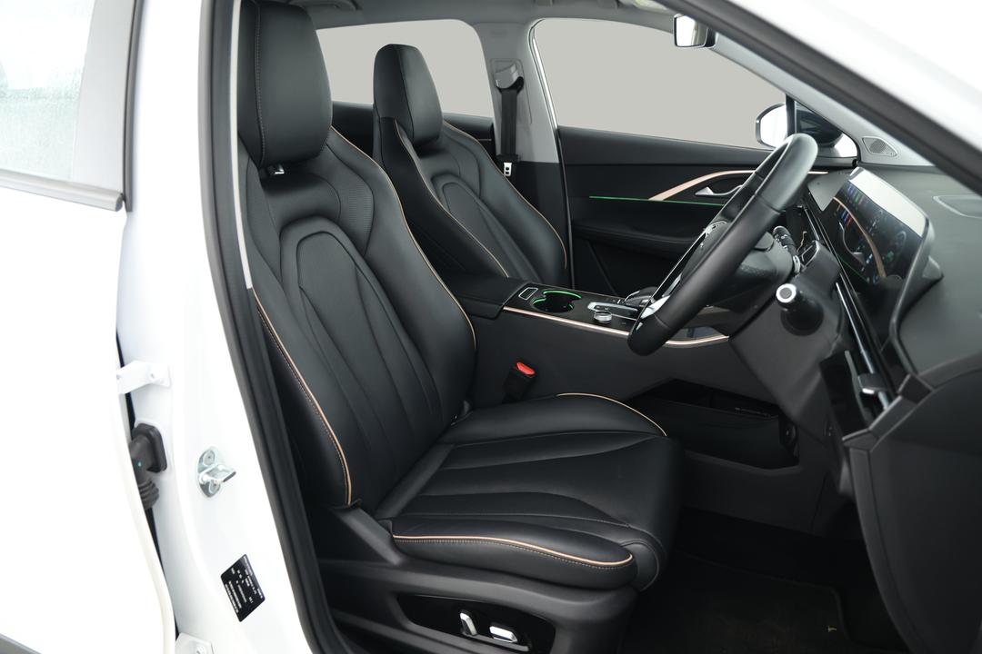 2023 Chery Omoda 5 Bx (basic Version), Automatic, 57251 km, Right Side Front Door Cabin View