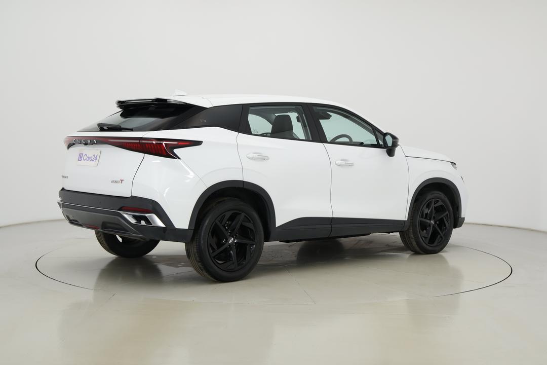 2023 Chery Omoda 5 Bx (basic Version), Automatic, 57251 km, Right Back Diagonal (45- Degree) View