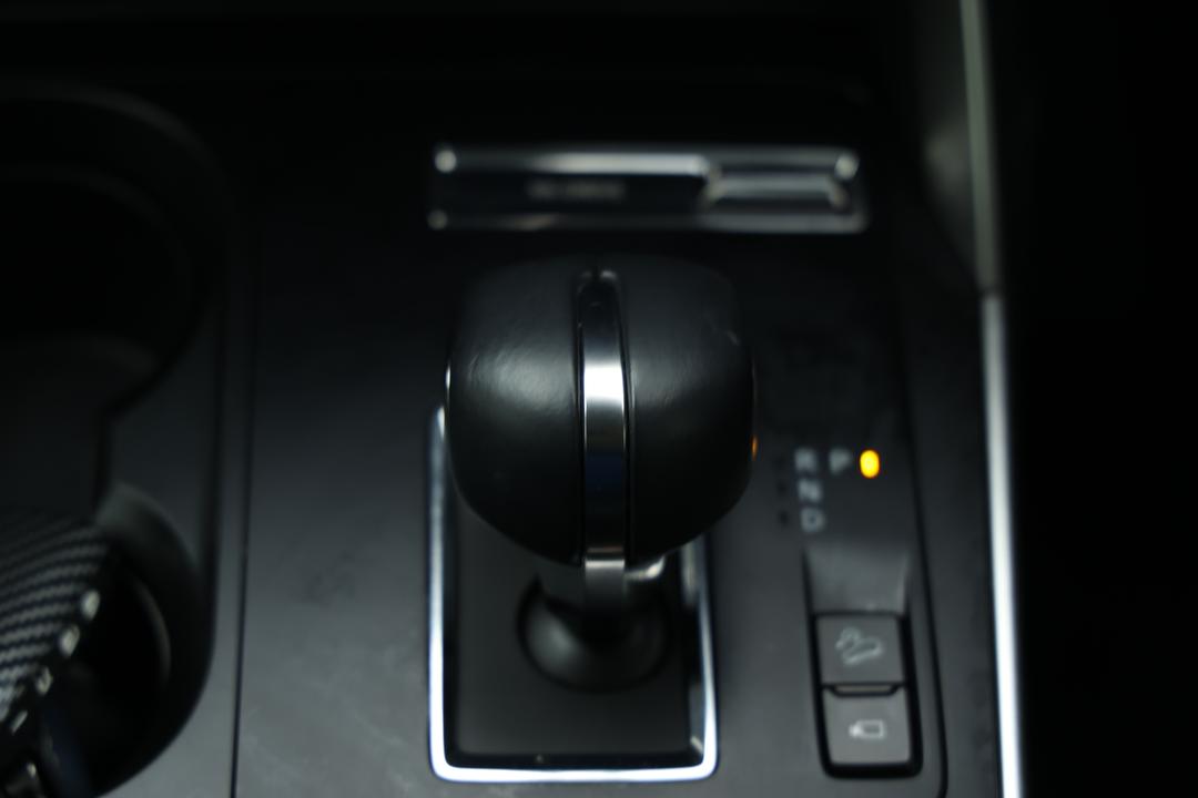 2024 Mazda Cx-80 G40e Pure, Automatic, 10908 km, Gear Lever 