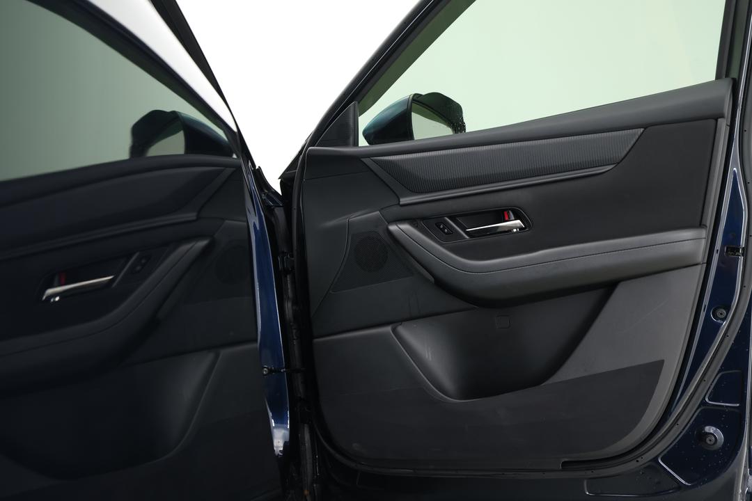 2024 Mazda Cx-80 G40e Pure, Automatic, 10908 km, Speaker View
