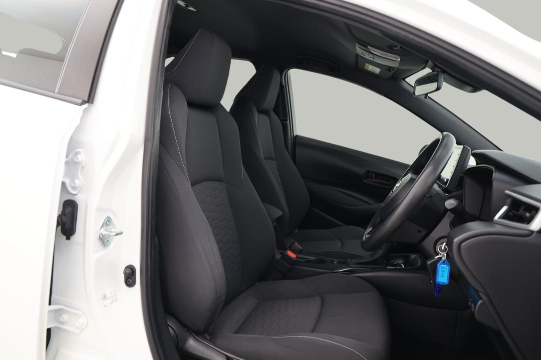2021 Toyota Corolla Ascent Sport, Automatic, 57152 km, Right Side Front Door Cabin View