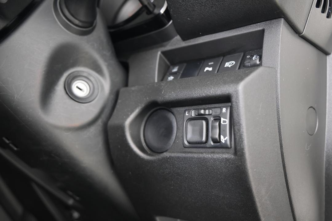 2023 Suzuki Jimny Xl, Automatic, 63038 km, Utility Switches/Buttons
