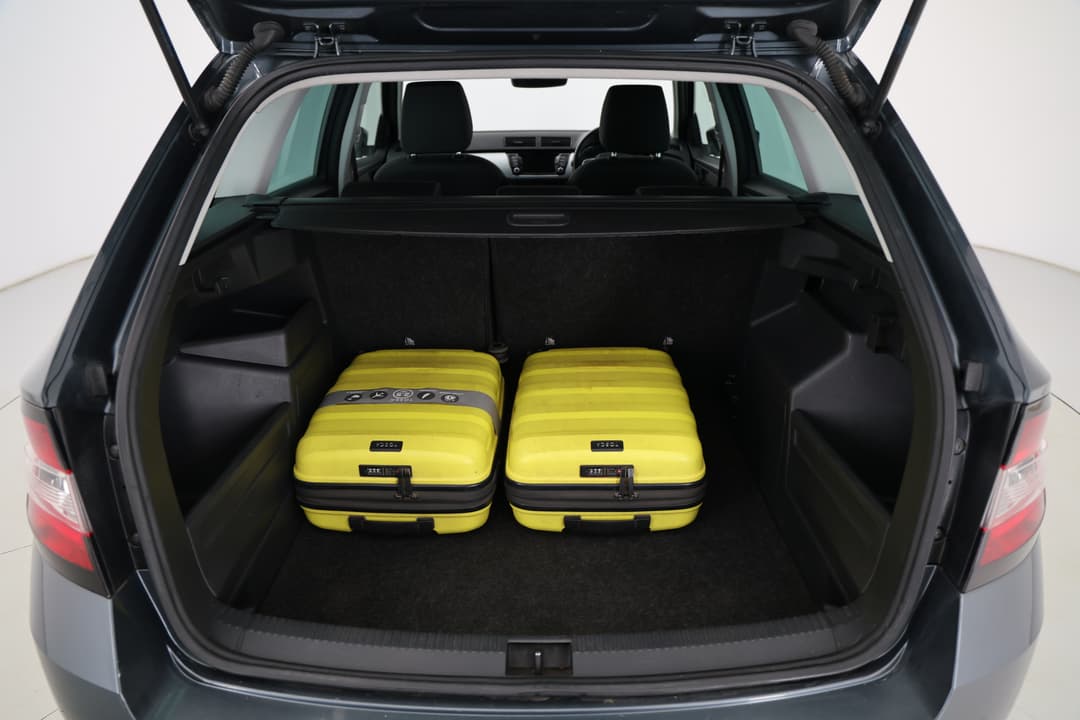 2018 SKODA Fabia 81 Tsi, Automatic, 108059 km, Boot Inside View with Luggage