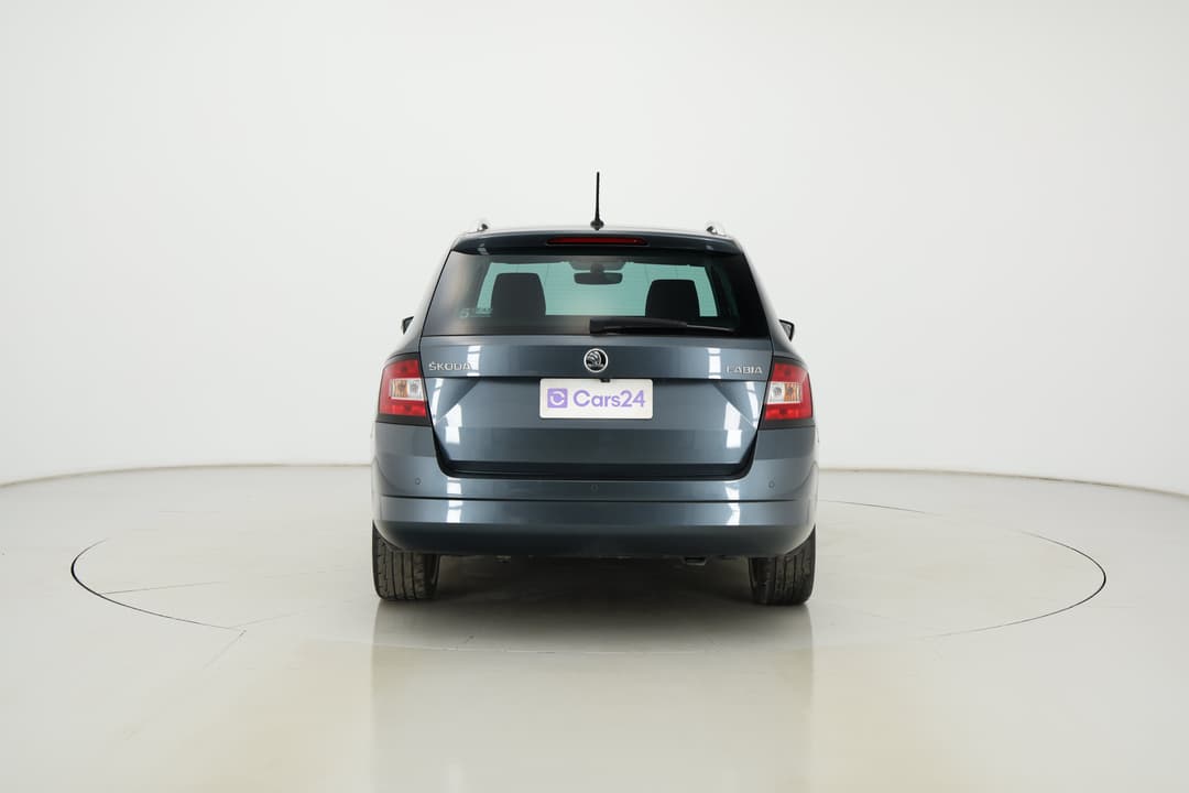 2018 SKODA Fabia 81 Tsi, Automatic, 108059 km, Back/Rear View