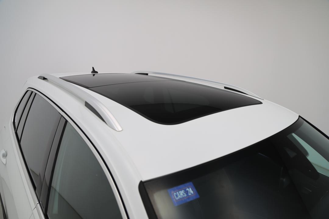 2021 Volkswagen Tiguan 162tsi R-line, Automatic, 58802 km, Roof/Sunroof View