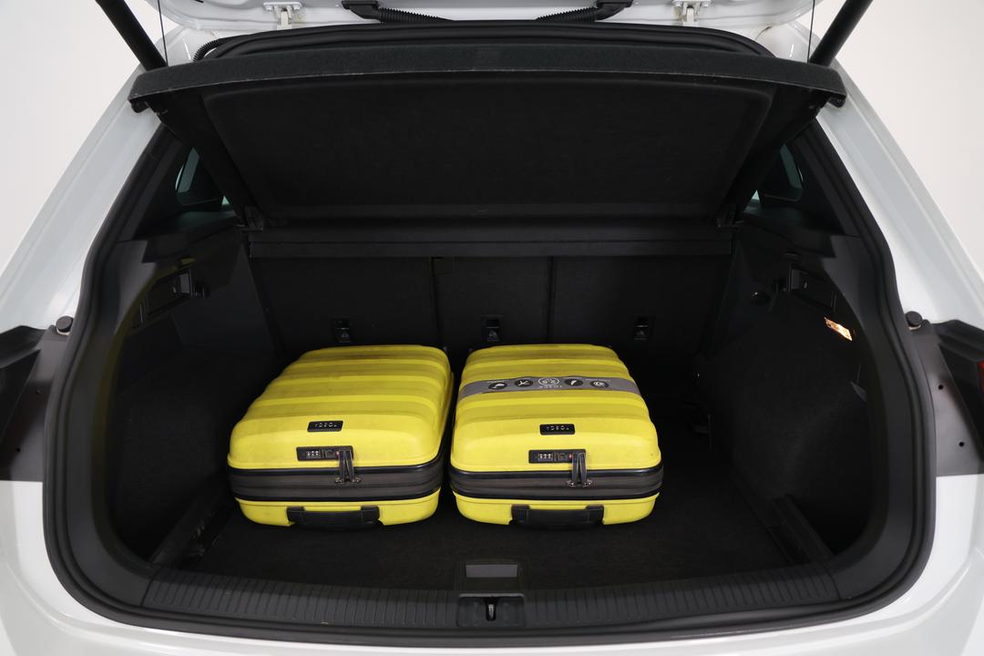 2021 Volkswagen Tiguan 162tsi R-line, Automatic, 58802 km, Boot Inside View with Luggage