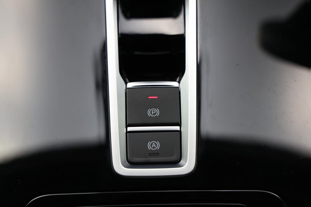2025 Chery Tiggo 4 Pro Ultimate, Automatic, 13361 km, Handbrake