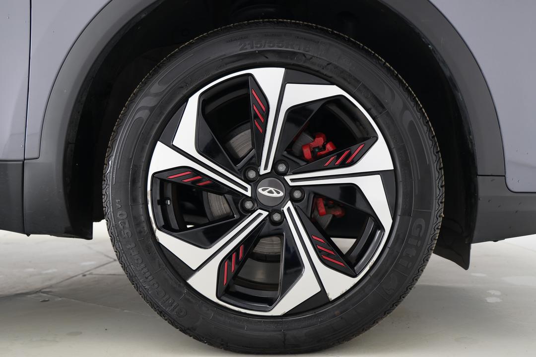 2025 Chery Tiggo 4 Pro Ultimate, Automatic, 13361 km, Right Front Wheel