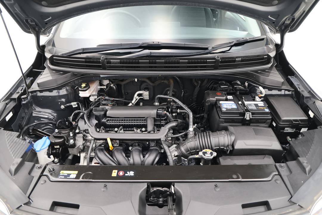 2022 Kia Stonic Sport, Automatic, 68308 km, Open Bonnet (Engine)