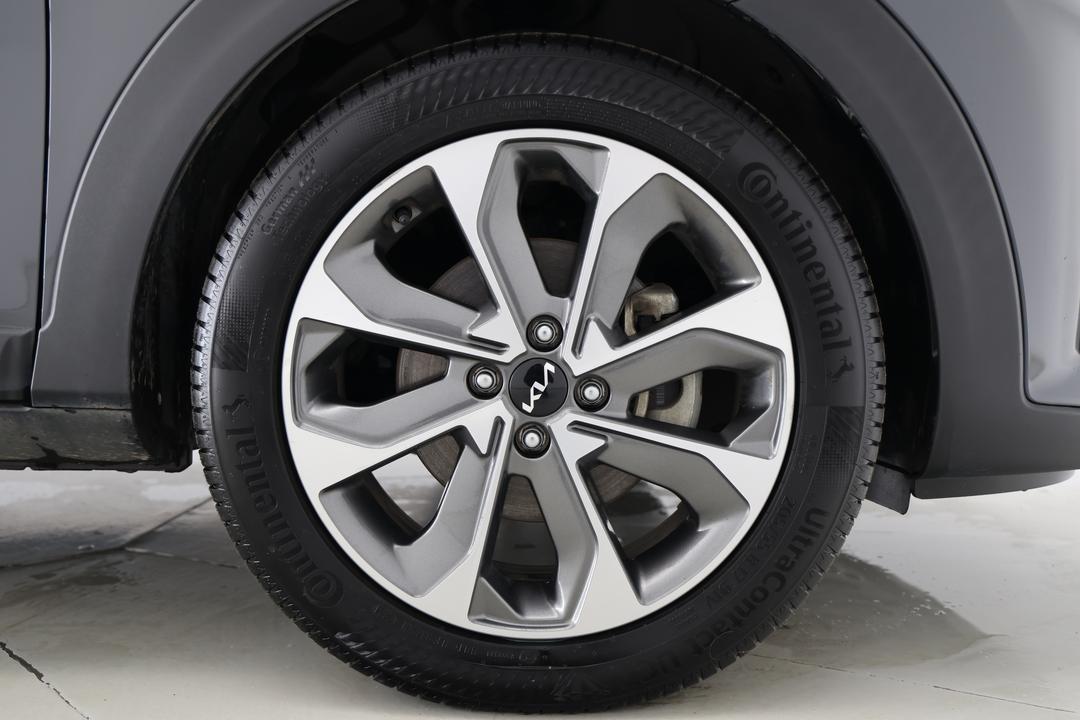 2022 Kia Stonic Sport, Automatic, 68308 km, Right Front Wheel