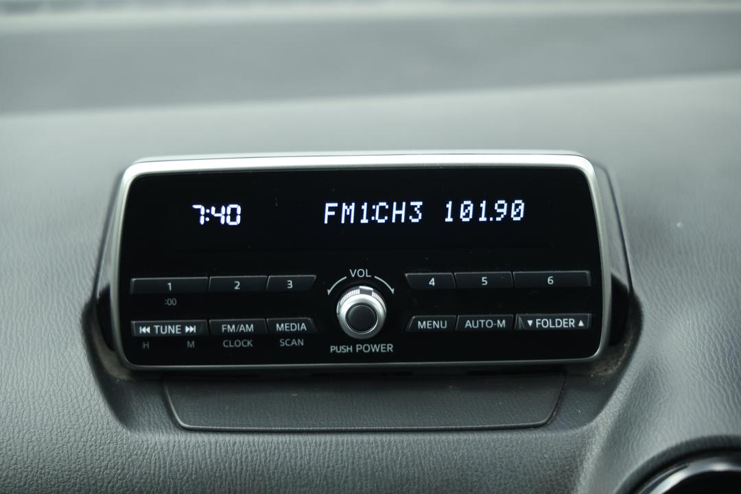 2017 Mazda CX-3 Neo (FWD), Automatic, 132185 km, Infotainment System